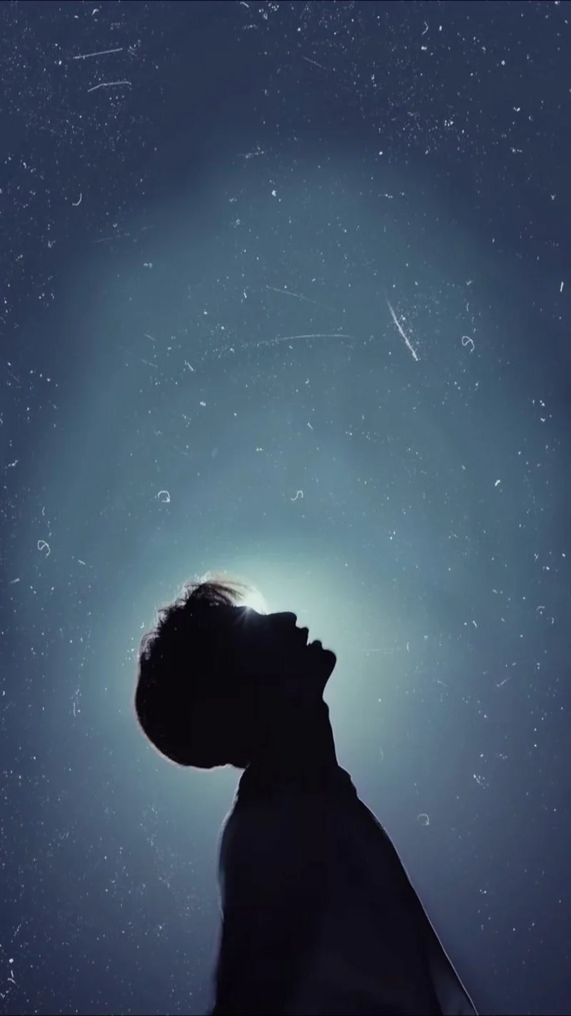 Ngắm nhìn tâm trạng với ảnh avatar buồn thất tình