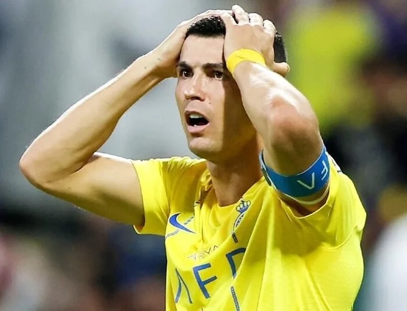 Cười vui cùng meme ôm đầu bá đạo