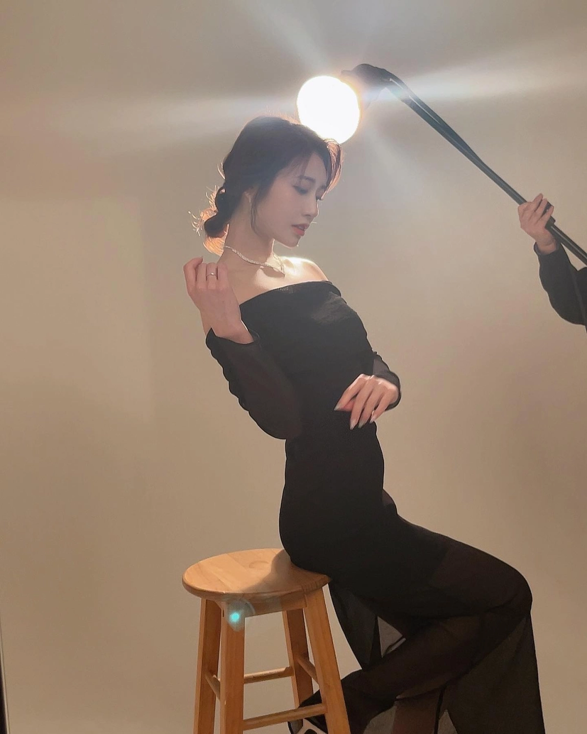 Avatar cô gái hình đại diện cô nàng nóng bỏng quyến rũ cuốn hút cuồng nhiệt