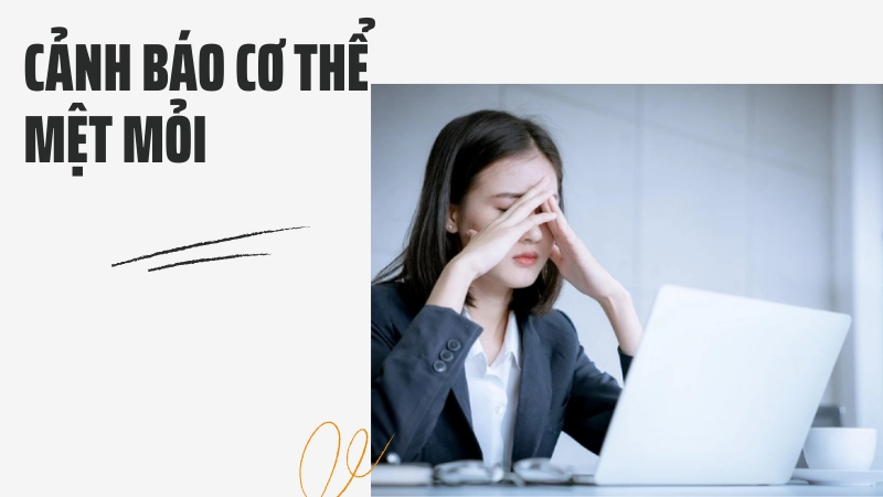 Người phụ nữ ôm đầu mệt mỏi do suy nhược cơ thể kéo dài