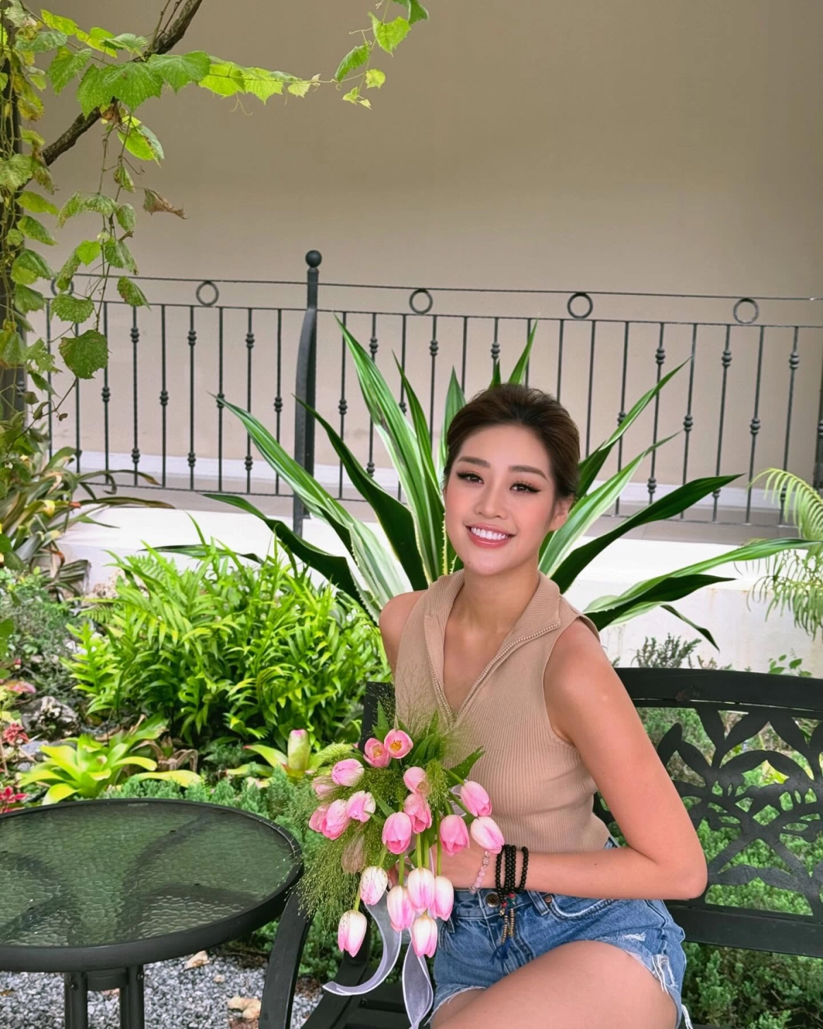 Ảnh gái cute tóc ngắn tóc ngắn xinh tươi dễ thương nóng bỏng cuốn hút