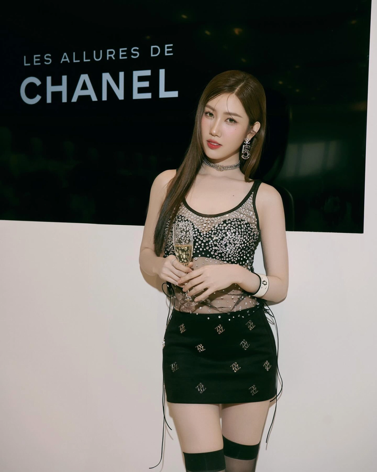 Cô gái xinh live livestream xinh đẹp gợi tình nóng bỏng quyến rũ