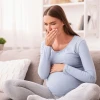 Bầu bị nôn rát cổ họng phải làm sao? Các giải pháp an toàn hiệu quả