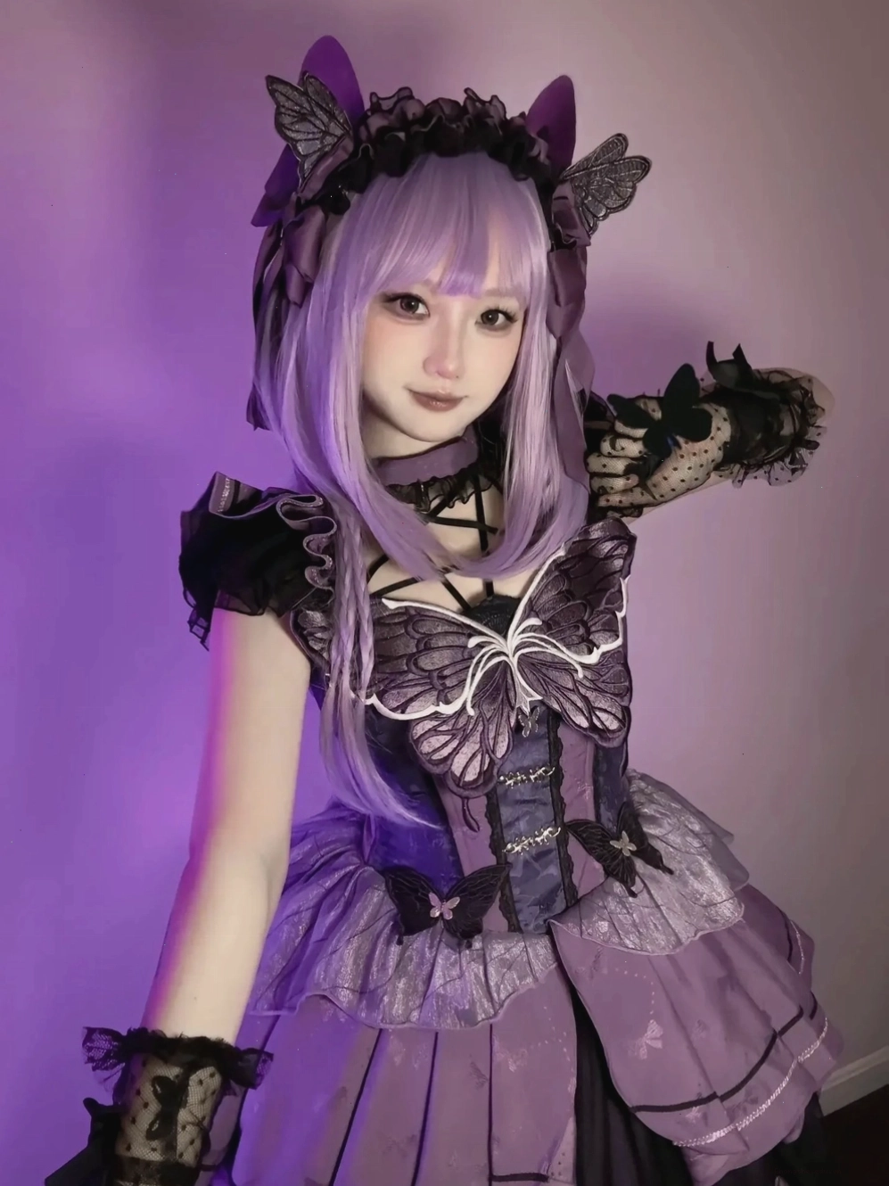 Ảnh gái cosplay anime với tone màu pastel nhẹ nhàng