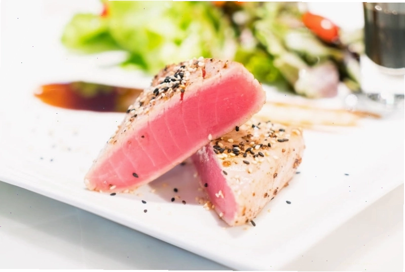 Bà bầu nên kiêng ăn cá ngừ vì hàm lượng thủy ngân cao