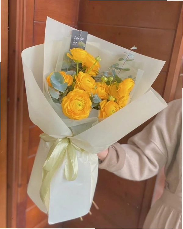 Bó hoa mao lương tươi màu vàng rực rỡ