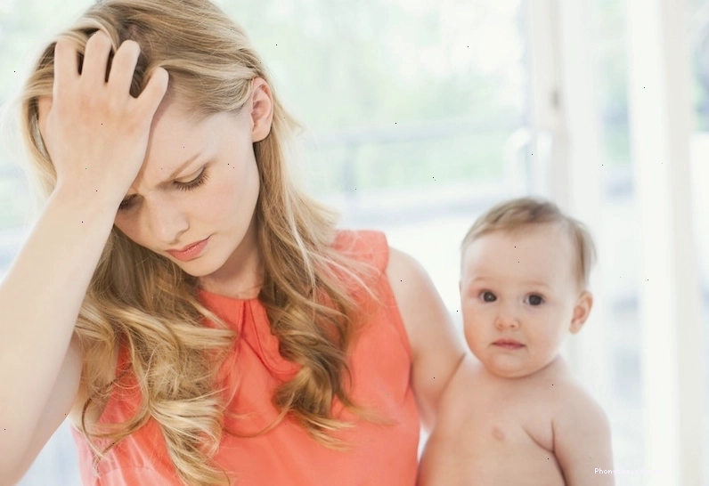 Búi trĩ có thể nằm ngoài hậu môn sau sinh gây khó chịu
