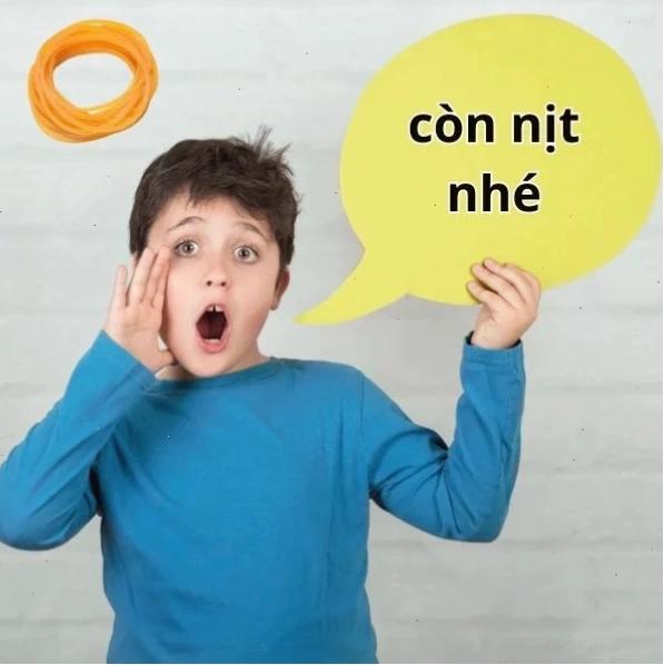 Cái nịt nhé meme