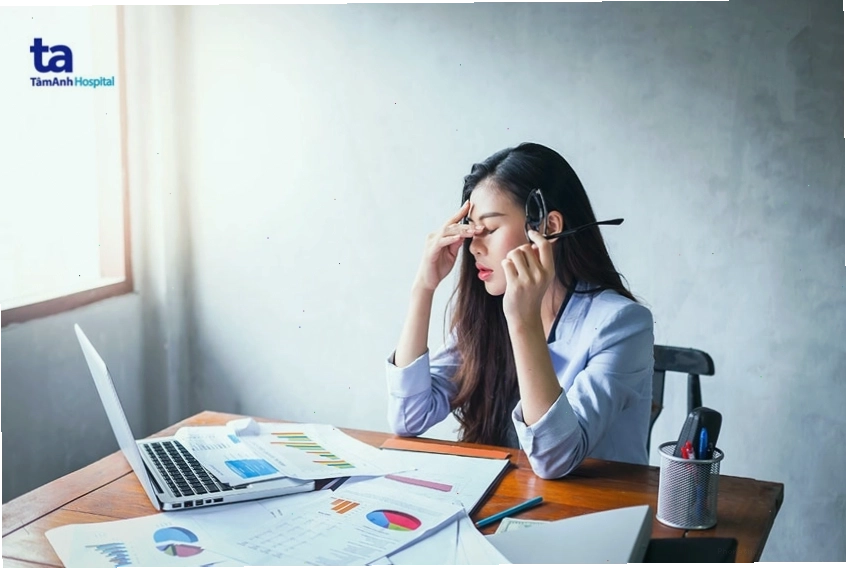 Căng thẳng kéo dài là nguyên nhân gây chậm kinh