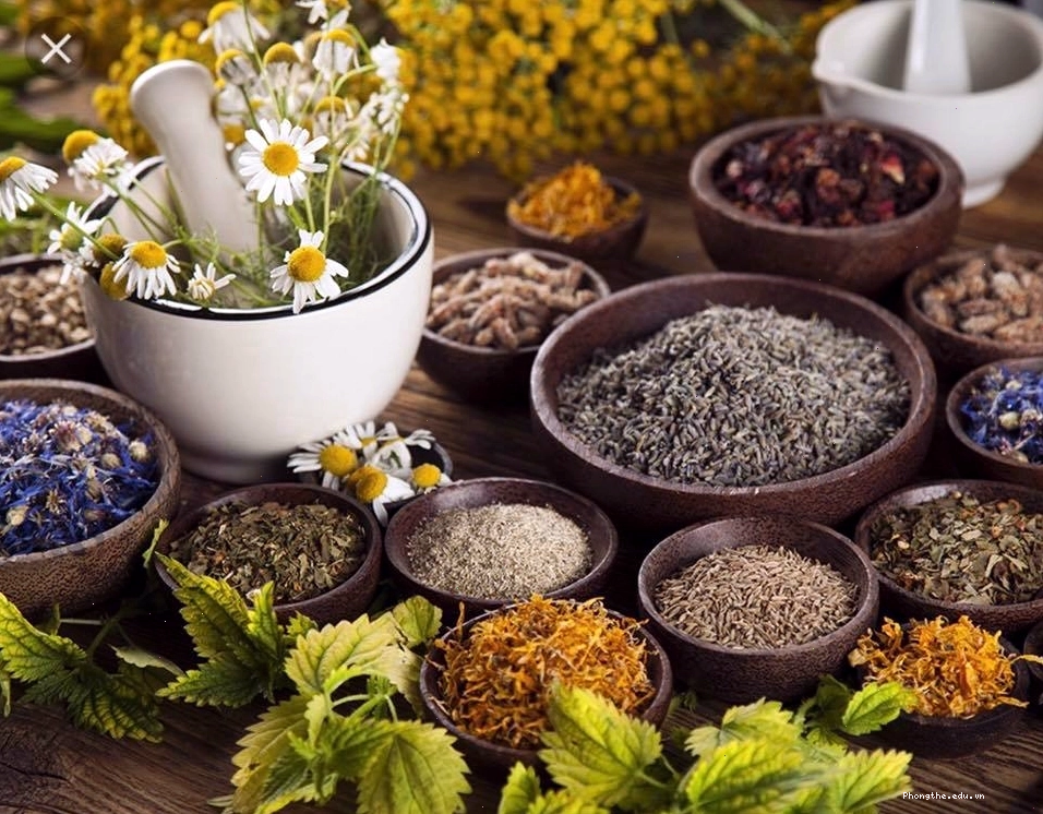 Chườm muối rang gừng giúp làm săn chắc vòng eo sau sinh