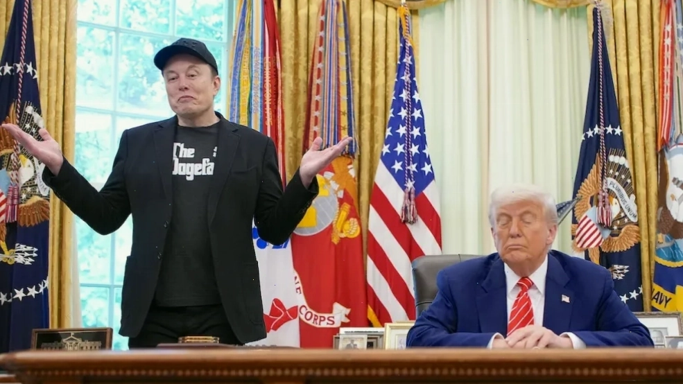 Elon Musk và Donald Trump trong một bức ảnh chế meme