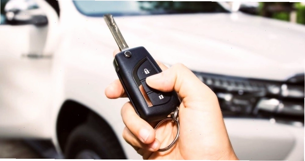 Một trong các loại chìa khóa thông minh xe ô tô - Remote key