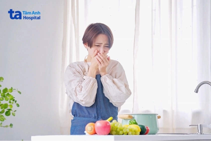 Ốm nghén là triệu chứng có thai sớm điển hình