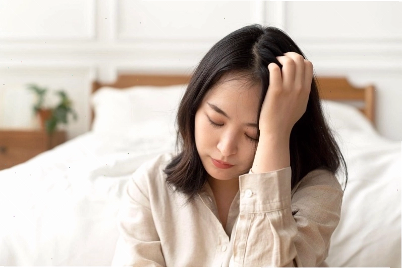 Phụ nữ ở độ tuổi tiền mãn kinh, mãn kinh thường gặp tình trạng khô âm đạo