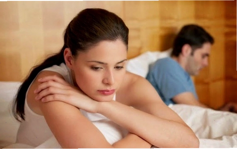 Phụ nữ sau sinh thường gặp tình trạng đau rát khi quan hệ