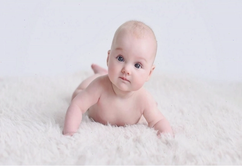 Quan hệ gần thời điểm rụng trứng có thể tăng cơ hội sinh con trai