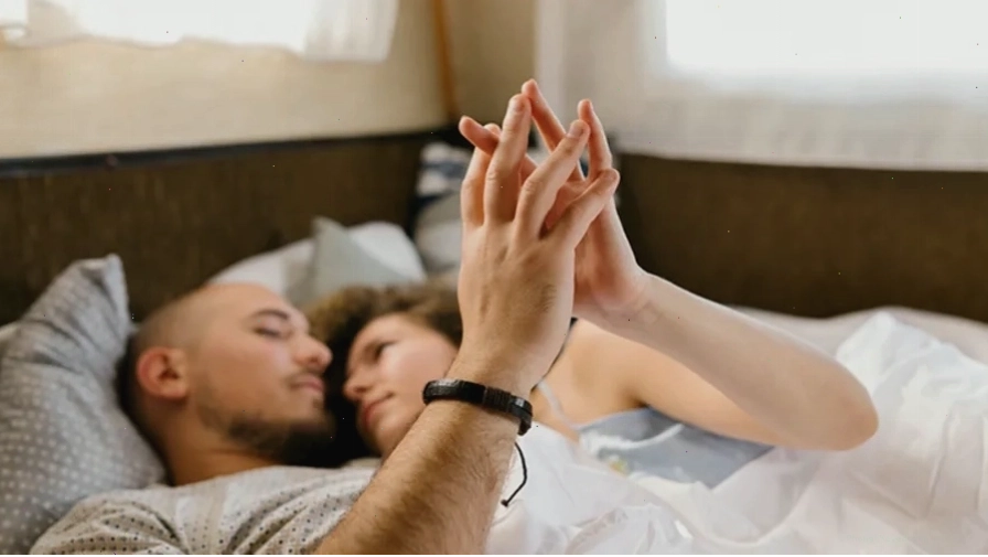 Quan hệ tình dục vào ngày rụng trứng giúp tăng khả năng thụ thai