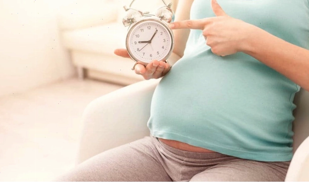 Ra nước ối âm đạo là dấu hiệu chuyển dạ của mẹ bầu
