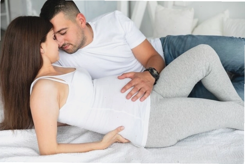 Sinh hoạt vợ chồng khi mang thai có thể mang lại nhiều lợi ích nếu được thực hiện đúng cách