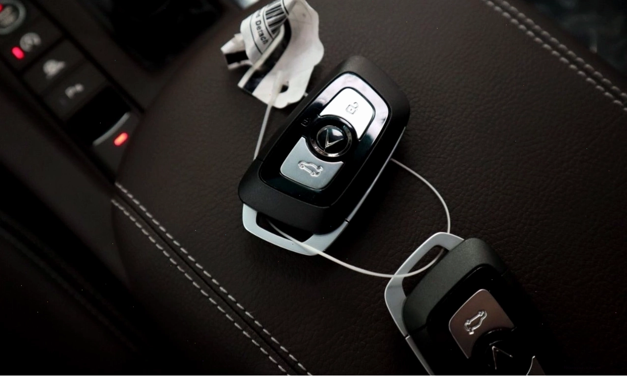 Smartkey - Chìa khóa thông minh cho xe ô tô
