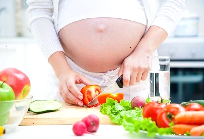 Thiết lập chế độ ăn uống khoa học giúp cải thiện tình trạng đau dạ dày ở mẹ bầu