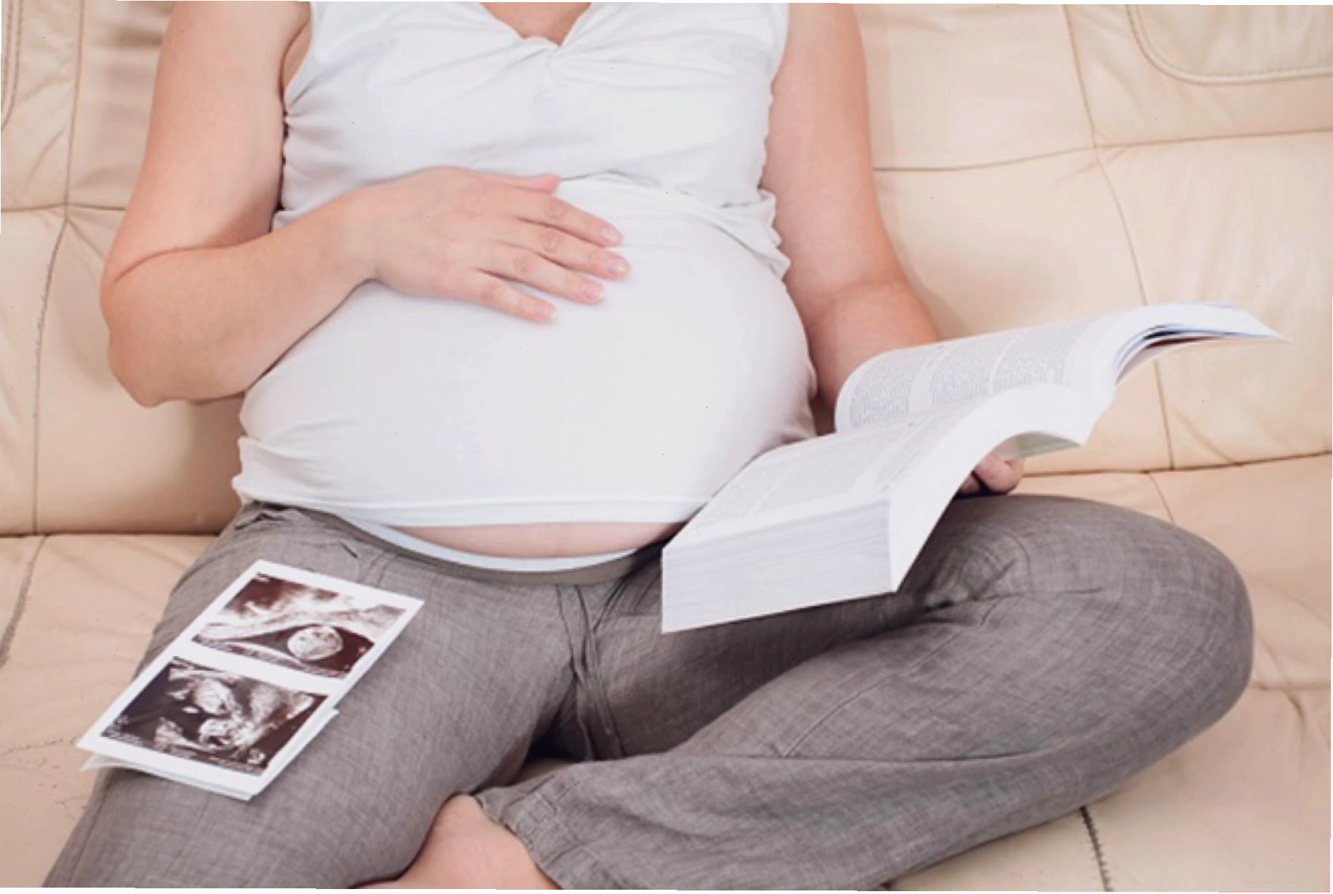 Thời điểm tốt nhất để đọc truyện thai giáo cho thai nhi