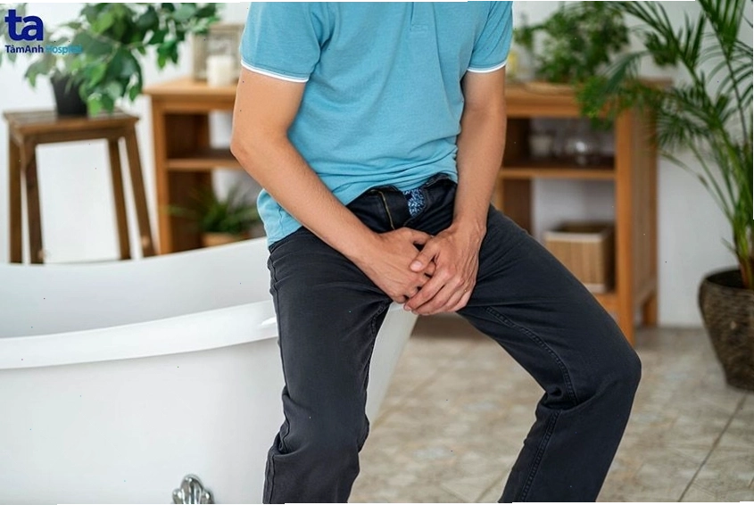 Triệu chứng xuất tinh ngược dòng
