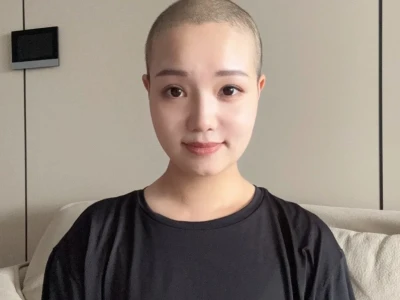 Khám phá vũ trụ meme đầu trọc hài hước và độc đáo