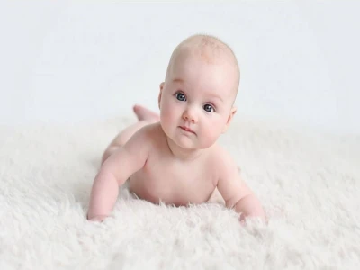 Quan hệ trước rụng trứng 1 ngày: Yếu tố quyết định sinh con trai hay gái?