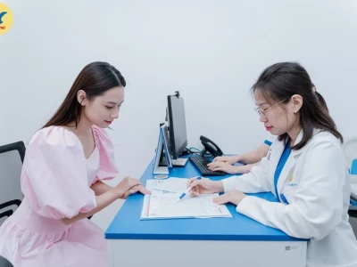 Tử cung nhỏ: Nguyên nhân, dấu hiệu và giải pháp giúp quan hệ dễ dàng hơn